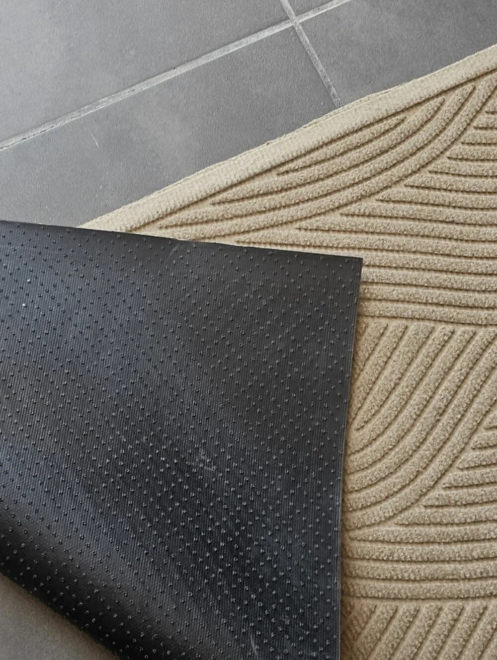 Beige Textured Runner Bath Mat – Neutral Home Bath